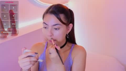 Snapshot of brenda_sky19 chatting on 05-21-26, 12:34 brenda_sky19 online show from 05-21-26, 12:34