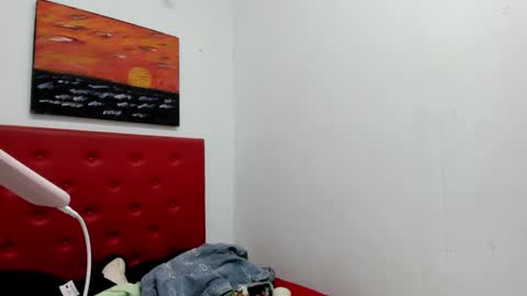 brenda_sofia online show from 12-16-25, 04:23