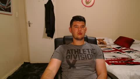 ask me lol online show from 04-06-26, 02:53