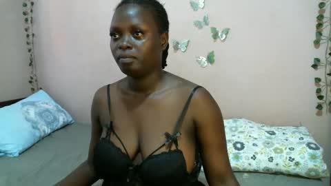 Snapshot of brennabaibe chatting on 01-30-25, 08:01 Brenda xxx online show from 01-30-25, 08:01
