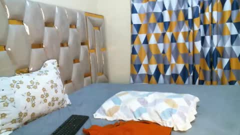 Snapshot of brennabaibe chatting on 10-21-25, 09:26 Brenda xxx online show from 10-21-25, 09:26