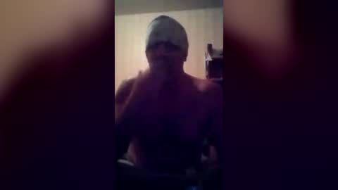 bretbadura08 online show from 06-21-26, 03:42