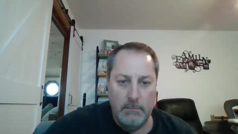 hey online show from 01-04-25, 04:54