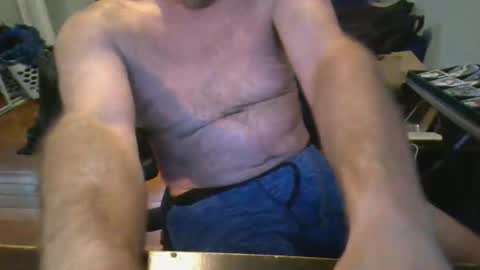 Snapshot of brettsky chatting on 04-30-26, 08:48 hey online show from 04-30-26, 08:48