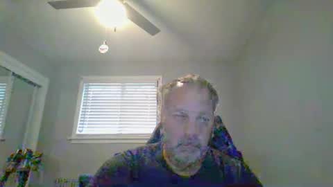 Snapshot of brettsky chatting on 05-25-26, 12:33 hey online show from 05-25-26, 12:33