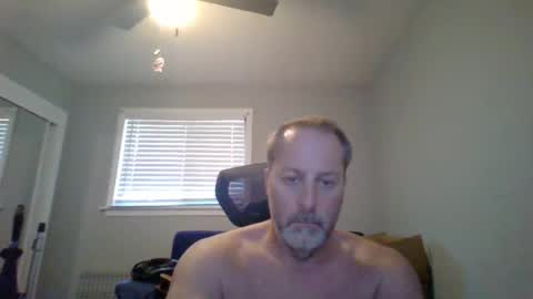 Snapshot of brettsky chatting on 07-11-26, 06:54 hey online show from 07-11-26, 06:54