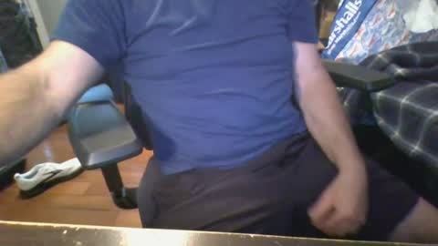 Snapshot of brettsky chatting on 07-18-26, 09:40 hey online show from 07-18-26, 09:40