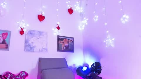Snapshot of bri_cullen chatting on 02-13-25, 03:29 Bri cullen online show from 02-13-25, 03:29