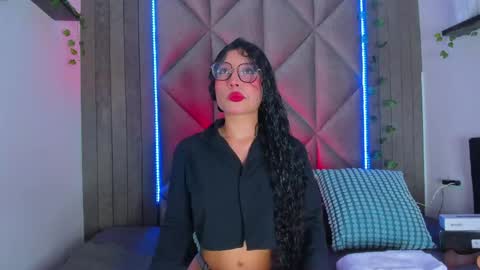 B R I A  online show from 05-15-26, 02:51
