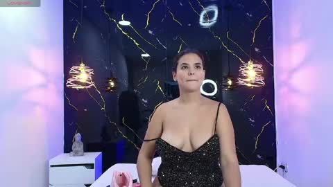 Snapshot of briana_7777 chatting on 05-05-26, 03:58 Manuela online show from 05-05-26, 03:58