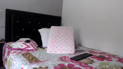 Snapshot of brianabarnes chatting on 01-15-25, 07:55 brianabarnes online show from 01-15-25, 07:55