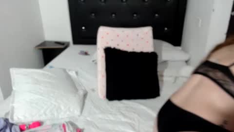 Snapshot of brianabarnes chatting on 02-12-25, 09:54 brianabarnes online show from 02-12-25, 09:54