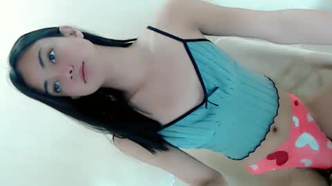 Snapshot of brianah_sexydoll chatting on 09-29-25, 05:51 brianah_sexydoll online show from 09-29-25, 05:51