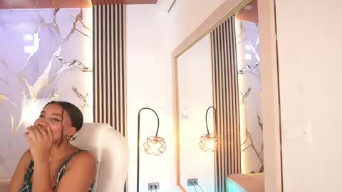 Briana Lane online show from 05-19-26, 07:09