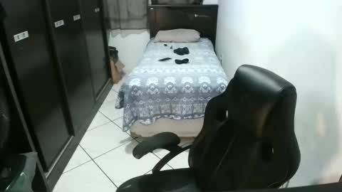 brianaries online show from 11-25-25, 04:23