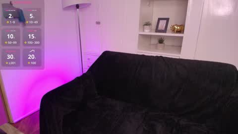 Snapshot of brianna_styles chatting on 10-31-25, 01:23 brianna_styles online show from 10-31-25, 01:23