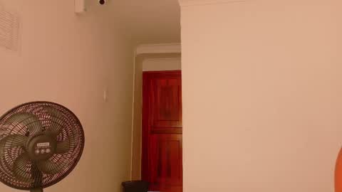 brianna online show from 10-08-25, 11:41