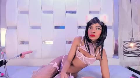 Snapshot of briannaroses1 chatting on 11-02-25, 08:33 briannaroses1 online show from 11-02-25, 08:33