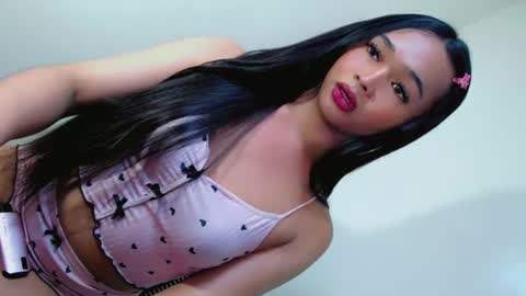 Snapshot of briannasexyslutt_ chatting on 06-12-26, 12:37 briannasexyslutt_ online show from 06-12-26, 12:37