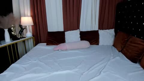 BRIANNA online show from 10-26-25, 08:09