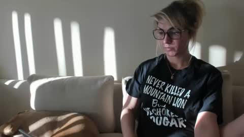 Snapshot of bridgetblack666 chatting on 11-09-25, 09:46 Bridget Black online show from 11-09-25, 09:46