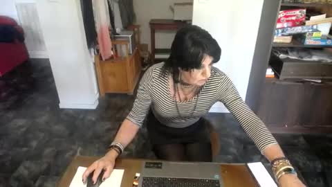 bridgetfouru online show from 07-08-26, 03:33