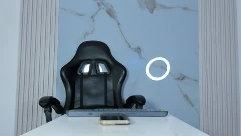    online show from 04-25-26, 01:41