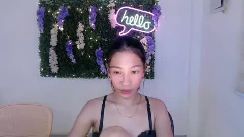 brie_belle online show from 01-25-25, 05:07
