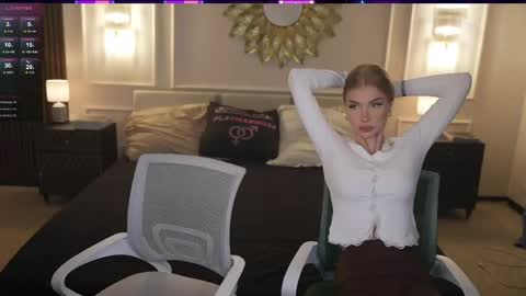 Diamonds Girls online show from 04-21-26, 07:25