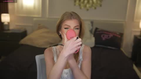 Diamonds Girls online show from 04-24-26, 07:55