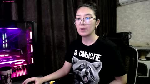 Aisha online show from 01-30-25, 06:46