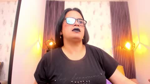 Snapshot of brigittemiller chatting on 11-01-25, 03:36 BRIGITTE online show from 11-01-25, 03:36