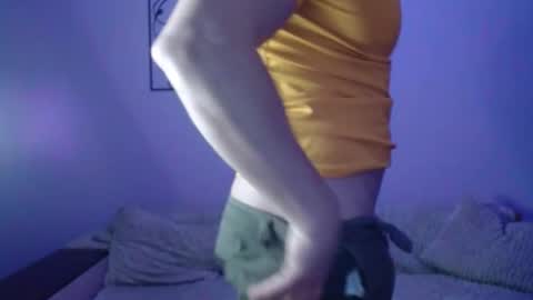 brindlefly69 online show from 11-26-25, 01:56