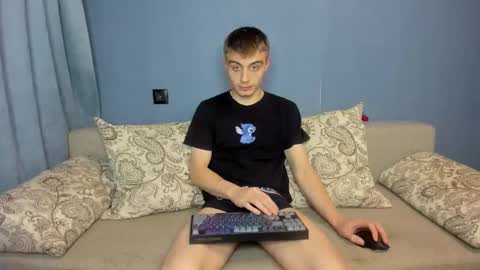 bristlebback online show from 09-29-25, 04:01