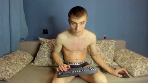 bristlebback online show from 12-22-25, 04:15