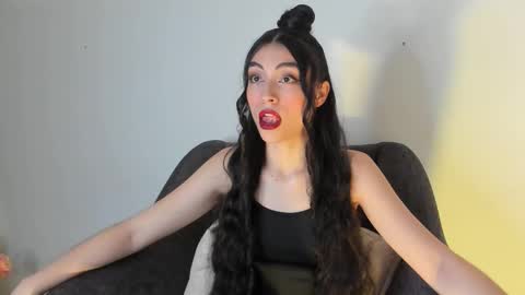 britany lenox online show from 11-27-25, 11:07