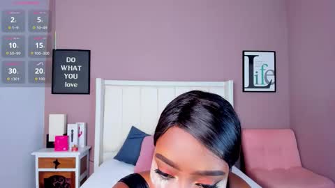 Snapshot of britanymooree chatting on 11-03-25, 07:59 Britany online show from 11-03-25, 07:59