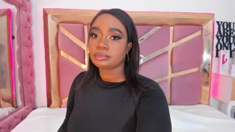 Snapshot of britanymooree chatting on 04-18-26, 07:58 Britany online show from 04-18-26, 07:58