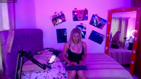 Snapshot of brith_angels chatting on 07-17-26, 01:07 BRITH ANGELS online show from 07-17-26, 01:07