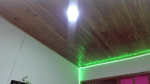 Snapshot of brith_ness chatting on 05-19-26, 12:11 Brith ness online show from 05-19-26, 12:11
