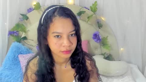 Brithany Rousee online show from 12-23-24, 12:08