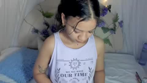 Brithany Rousee online show from 01-24-25, 07:18