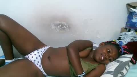 leccie online show from 10-23-25, 04:06