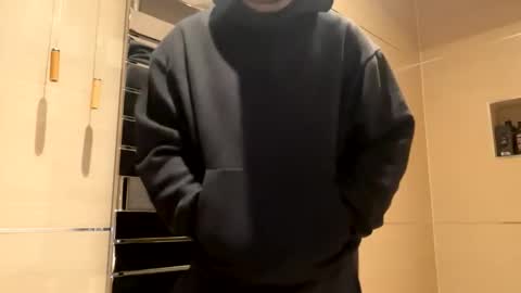 britishbigdickk online show from 05-15-26, 09:44