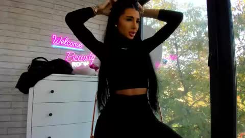 britney_charm online show from 10-22-25, 06:46