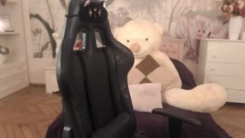 britneybarker online show from 03-12-26, 07:25