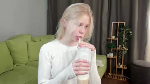 Eva online show from 10-13-25, 07:30