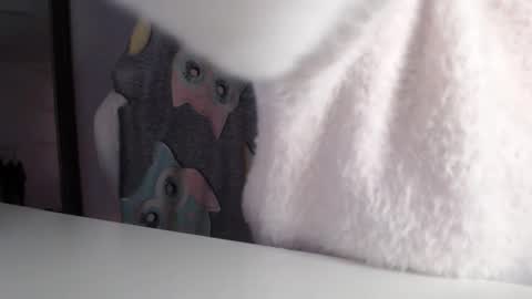 Britney online show from 03-18-26, 08:06