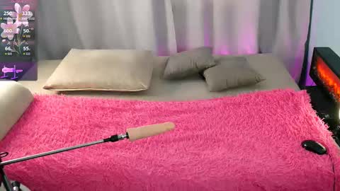 Britney. Part-time devil  online show from 03-04-26, 04:07