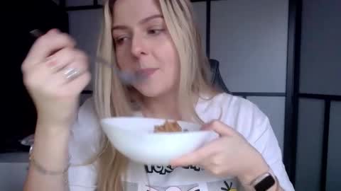 BritneyGlow online show from 12-09-24, 11:26